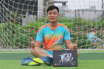  Hùng Sanet trải nghiệm bộ sản phẩm Wika CP10 Collection 3