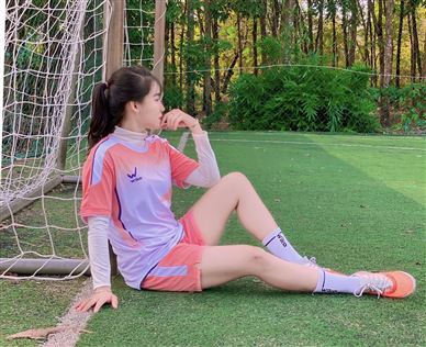 Thanh Hoa Đỗ trải nghiệm bộ sản phẩm Wika CP10 Collection 1 và CP10 Collection 2