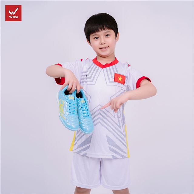 Giày bóng đá trẻ em Wika Hoàng Đức HĐ14 Elite Màu Xanh Ngọc