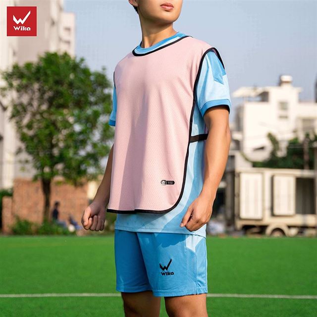 Áo tập Wika dáng hai tà Hồng