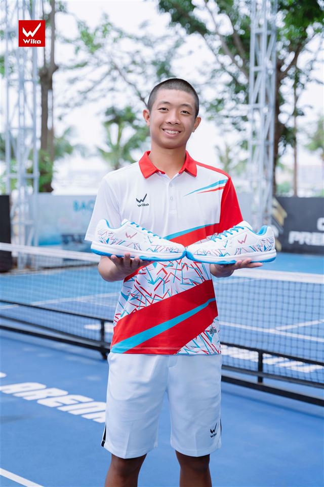 Giày Wika Kiba Màu Trắng Xanh Ya