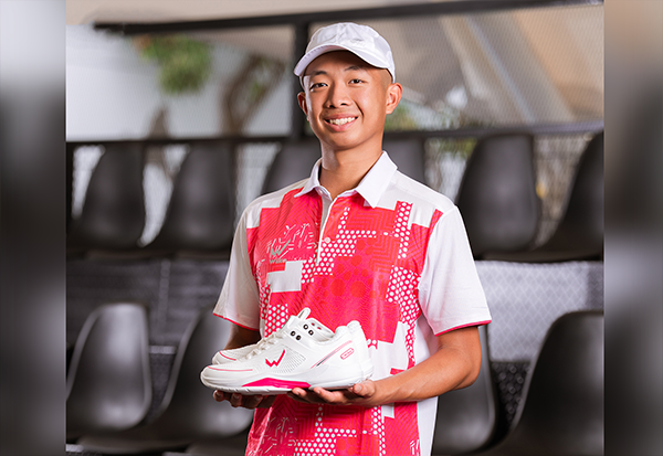 Giày Pickleball Quang Dương Wika Merik Pro Series Màu Trắng Hồng